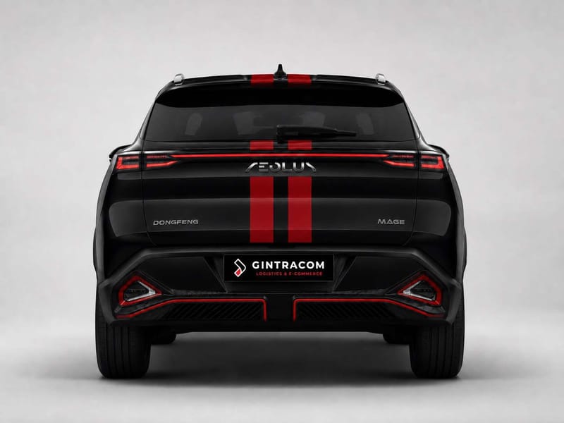Vista trasera del SUV compacto negro con franjas rojas.